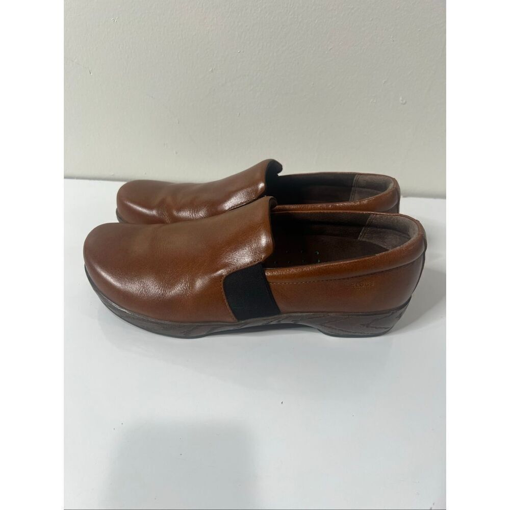 KLOGS Footwear Brown Nutmeg Women's Tucker Sz 10M